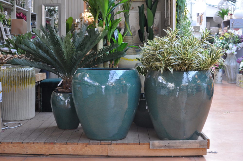 piante finte con vasi