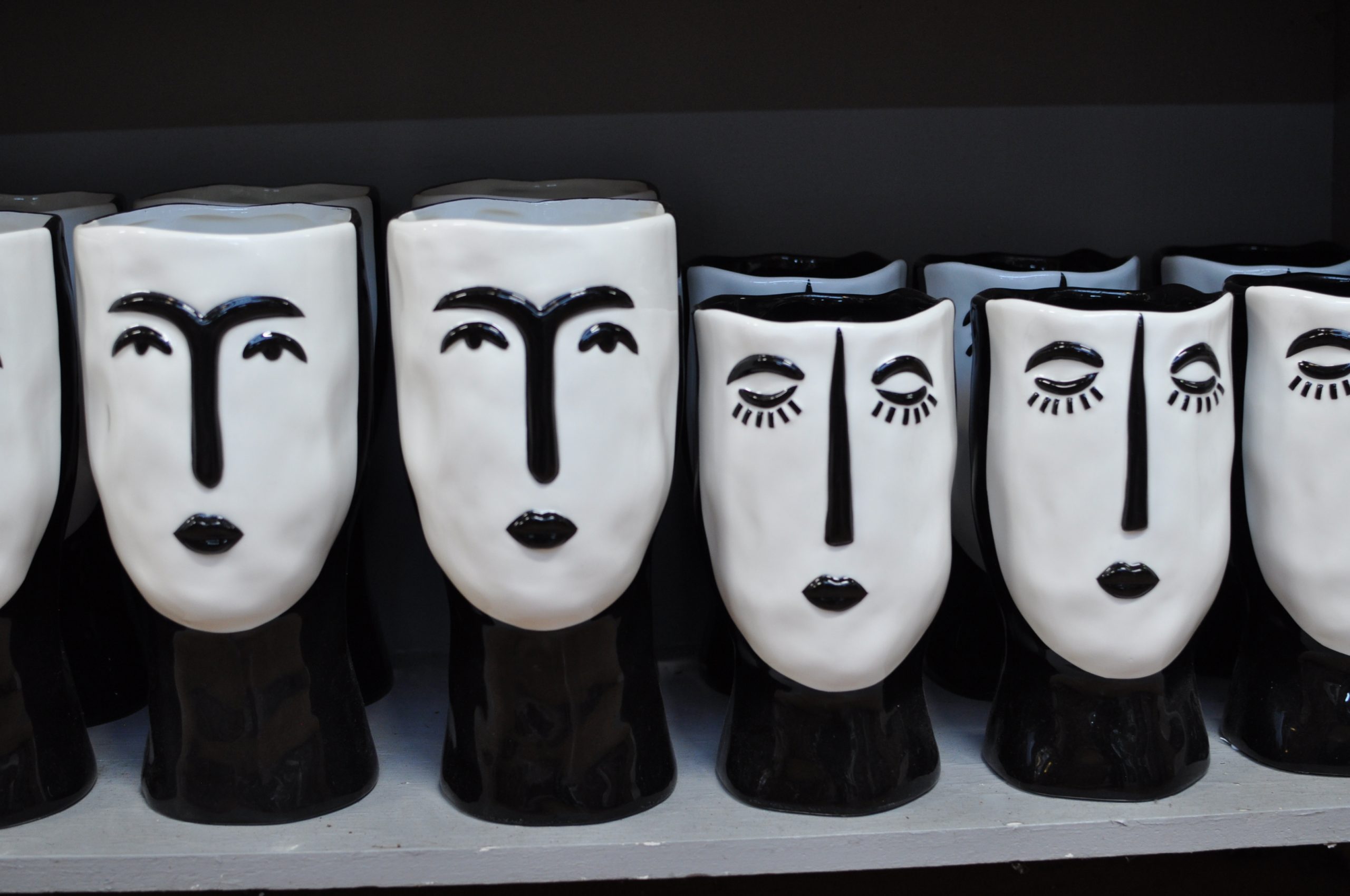 vasi scultura brescia donna
